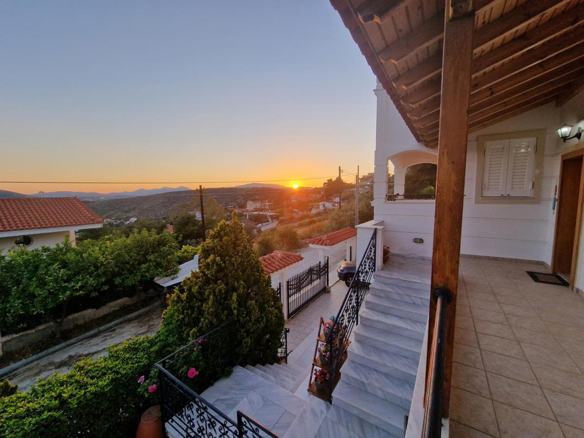 Villa Liana : Luxury Villa With Fantastic Sea View, Near Airport Pórto Ráfti Exteriér fotografie